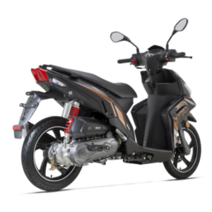 Scooter_Benelli_Negro