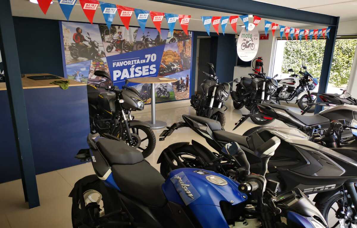 bajaj-dr-motors