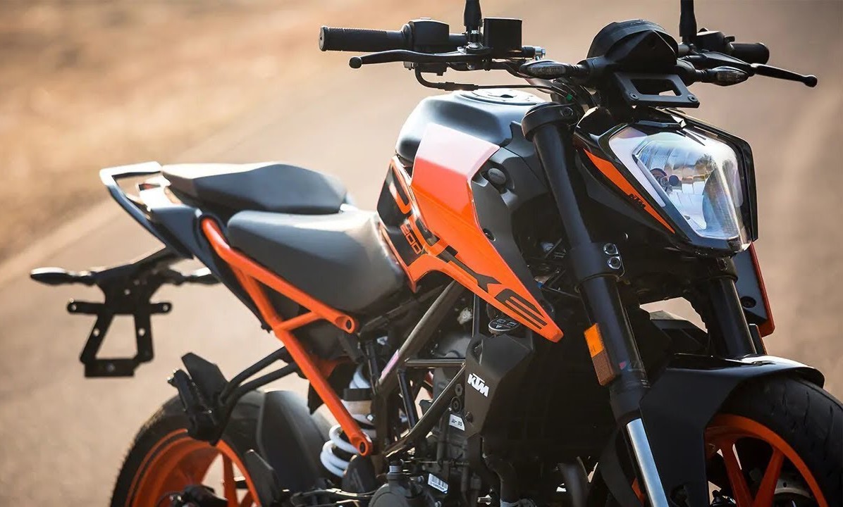 título barbería En el piso KTM Duke 200: Una streetfighter con mucha actitud - Galgo