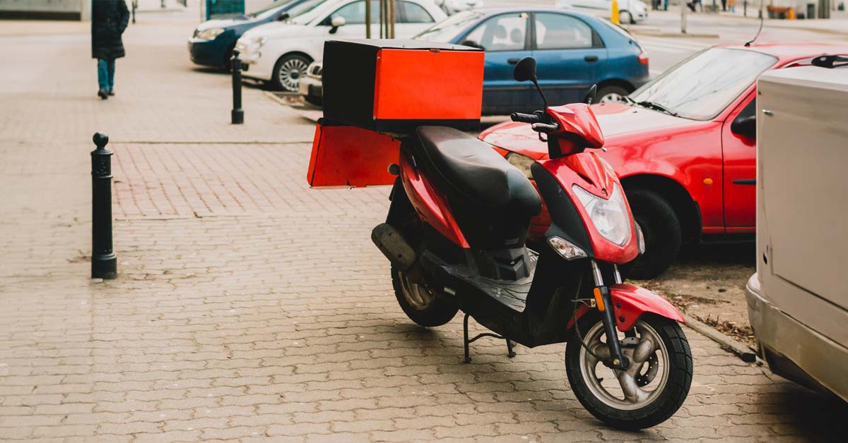 Las motos pueden llevar carga