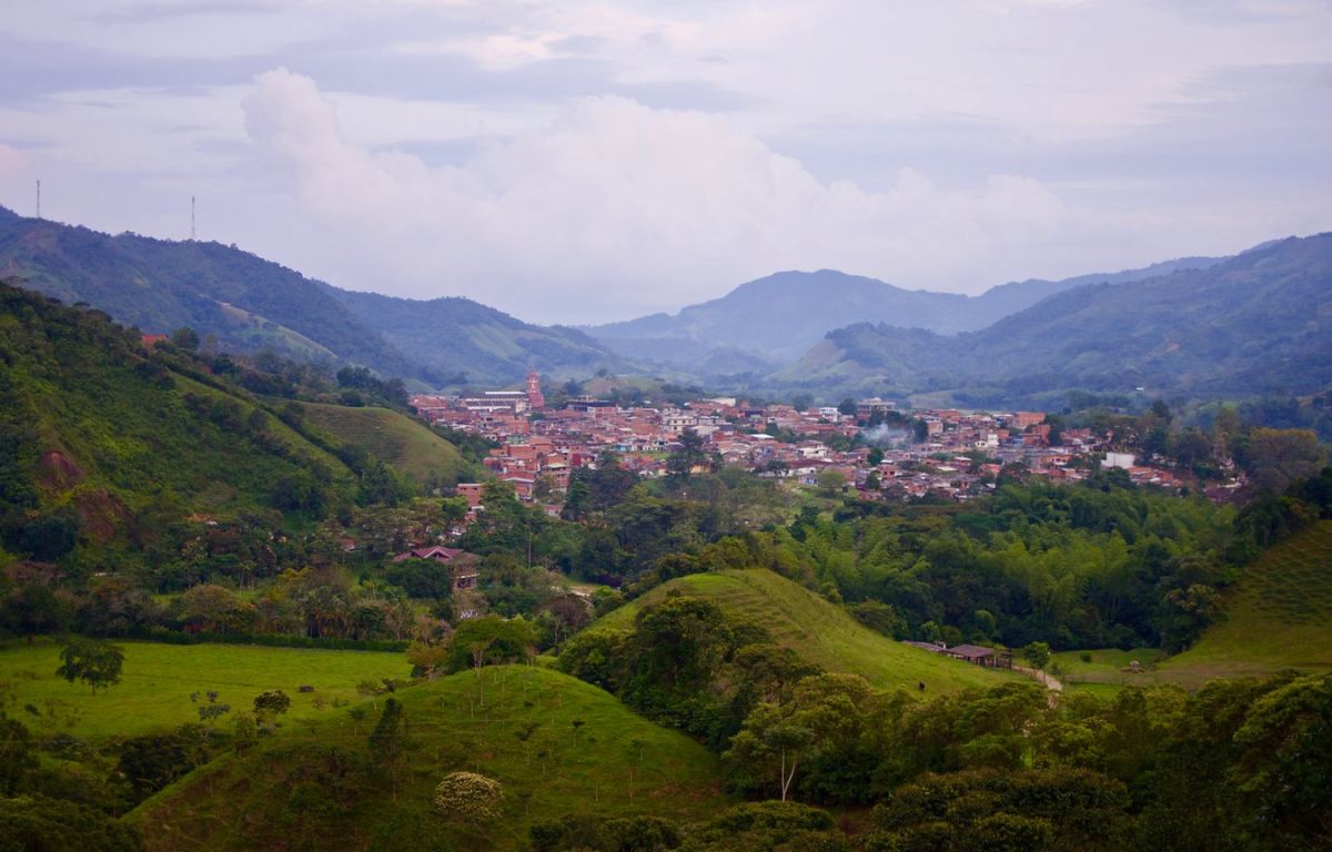 Lugares cerca de Medellín para ir en moto - San Carlos