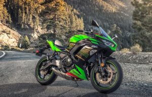 motos de alto cilindraje - Kawasaki Ninja 690