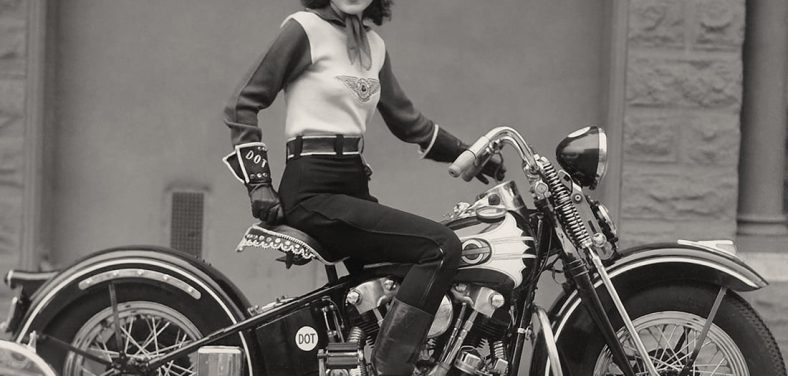 Mujer_antigua_en_Moto