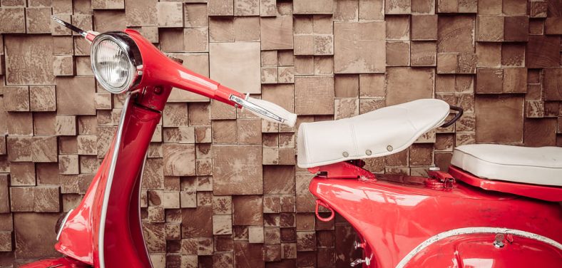 Vespa_Roja_Clásica