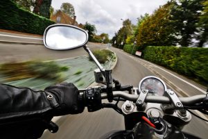 Razones para adquirir un seguro de moto