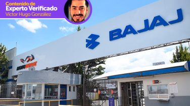 bajaj motos