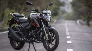 moto-apache-200