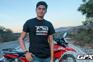 Motociclista mexicano - Edgar Palomero